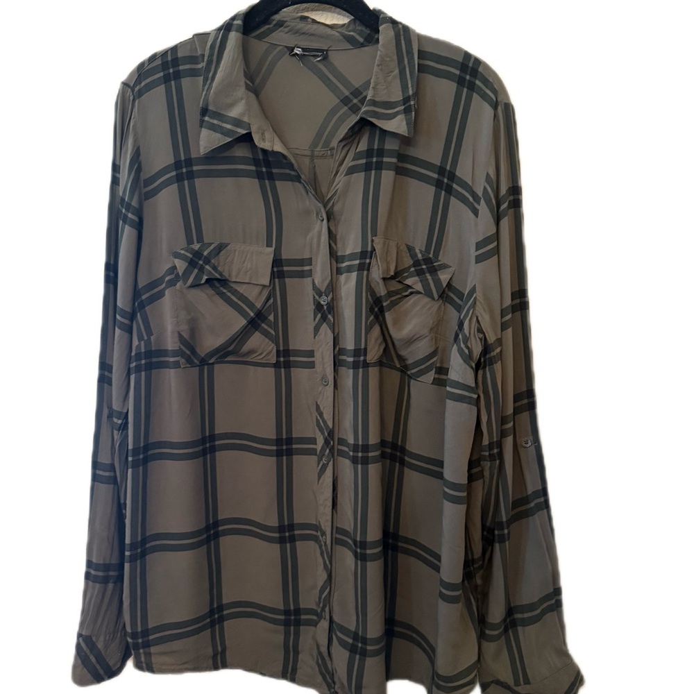 Plaid Button-Up Shirt Army Green and Black